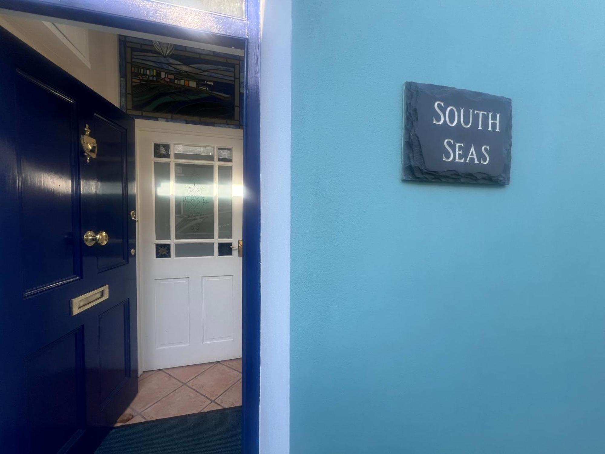 South Seas Tenby Exterior foto